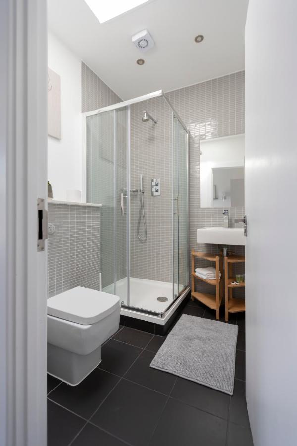 Stunning 3 Bedroom Penthouse With Terrace And Lift London Exteriör bild