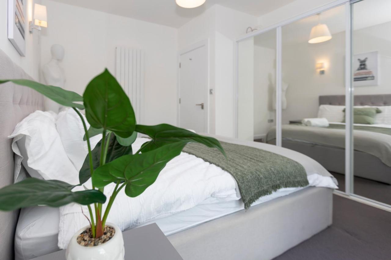 Stunning 3 Bedroom Penthouse With Terrace And Lift London Exteriör bild